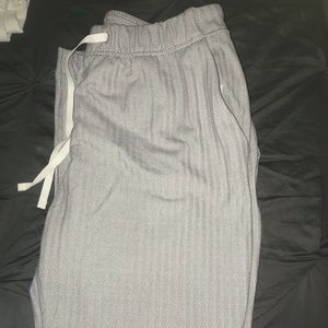 Lululemon jet crop slim